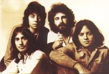 10CC - Live And Let Live - 1977 (2006)