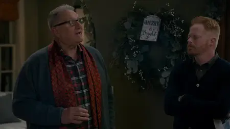 Modern Family S11E09