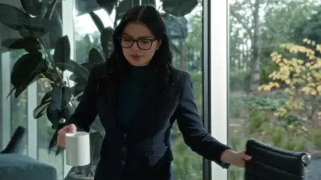 Modern Family S11E12