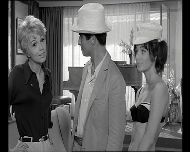 L'appartement des filles - by Michel Deville (1963)