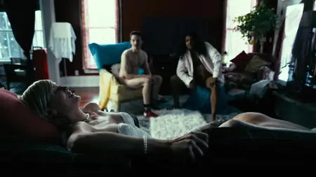 How to Plan an Orgy in a Small Town (2015)