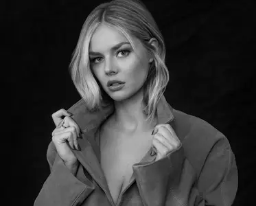 Samara Weaving and Kyle Gallner by Tyler Chick for Nineteen92 magazine Issue 20