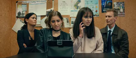 Killer Sofa (2019)
