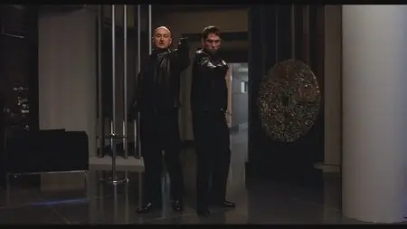 Johnny English (2003)