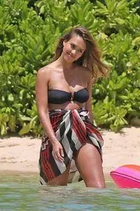 Jessica Alba in Black Bikini on Holidays in Hawaii July 25, 2017
