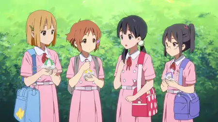 Tamako Market (2013) - S01E05 We Spent the Night Together -LYS1TH3A