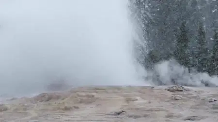 Epic Yellowstone S01E01