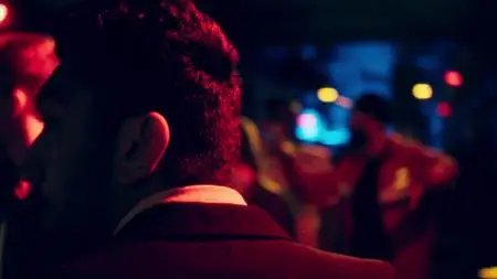 Informer S01E01