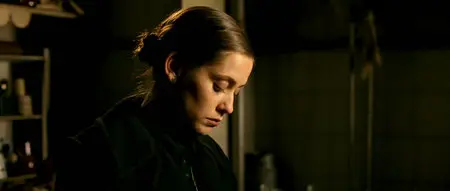 La voz dormida (2011)