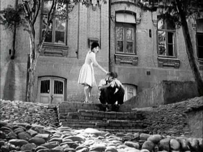 Otar Iosseliani-Aprili (1961)
