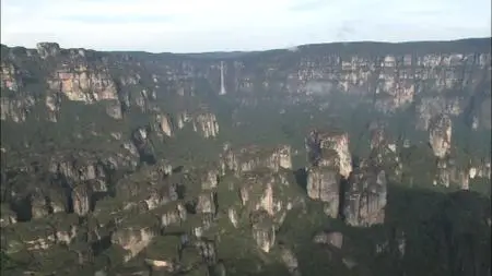 The World Natural Heritage: True Treasures of the Earth. South America & Oceania (2008)