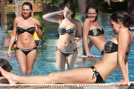 Danielle Lloyd - Bikini candids in Tenerife 1-13-11