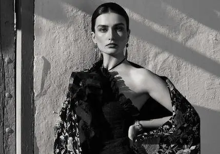 Andreea Diaconu by Miguel Reveriego for Vogue Spain March 2017