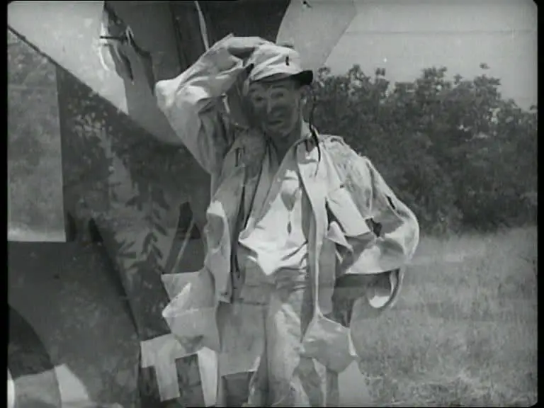 The Flying Deuces (1939) RE-UP