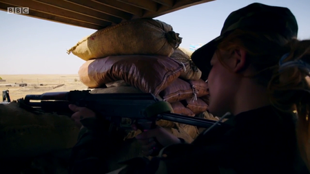 BBC - Stacey on the Frontline: Girls, Guns and ISIS (2016)