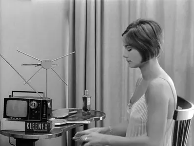 Une femme mariée: Suite de fragments d'un film tourné en 1964 / A Married Woman / Une Femme Mariée (1964) [Masters of Cinema]