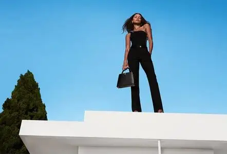 Zendaya - Louis Vuitton campaign / AvaxHome