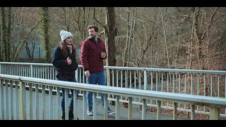 Over Christmas S01E02