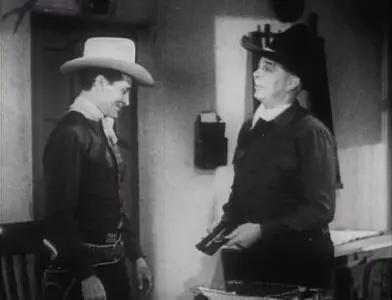 Outlaw Trail (1944)