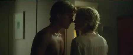 Adore (2013)