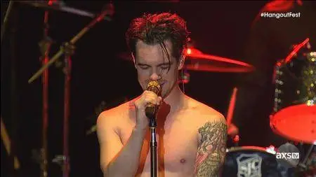Panic! At The Disco - Hangout Festival (2016) [HDTV, 1080i]