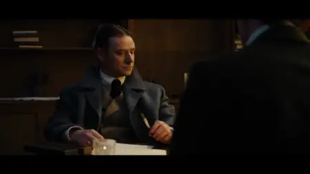 The Expert at the Card Table (2022)