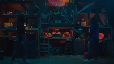 Growing Up S01E02