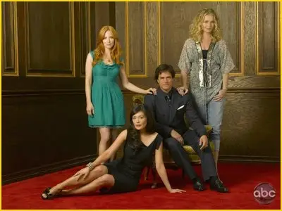 Eastwick S01E01 Pilot
