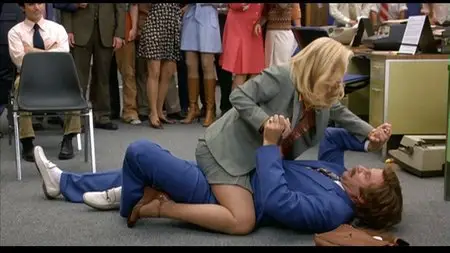 Anchorman: The Legend of Ron Burgundy (2004)