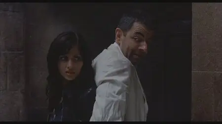Johnny English (2003)