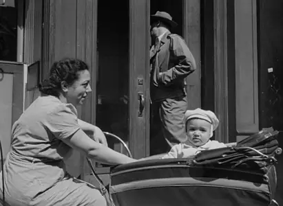 Side Street (1949)