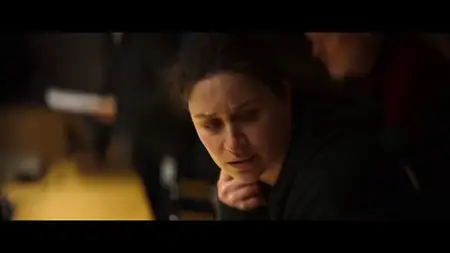 The Helicopter Heist S01E07