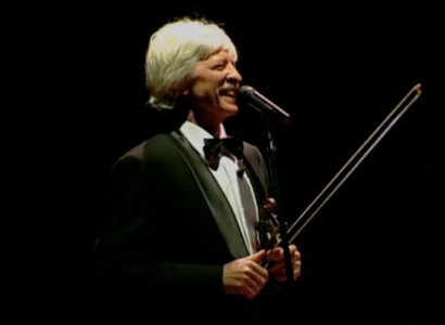 Les Luthiers: Todo Por Que Rias (2000)