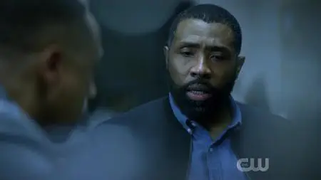 Black Lightning S02E11