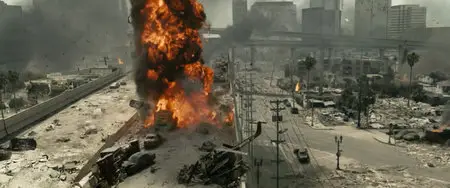 Battle: Los Angeles / Инопланетное вторжение: Битва за Лос-Анджелес (2011)