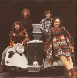 Creedence Clearwater Revival - Creedence Clearwater Revival (1968)