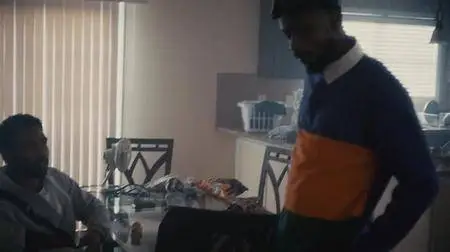 ATLANTA S02E01