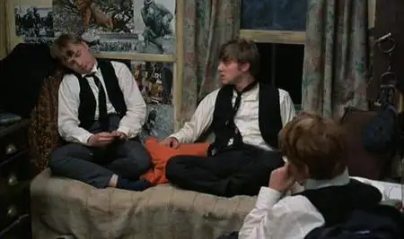 Lindsay ANDERSON  (Drame)  IF ...  [DVDrip]  1968 