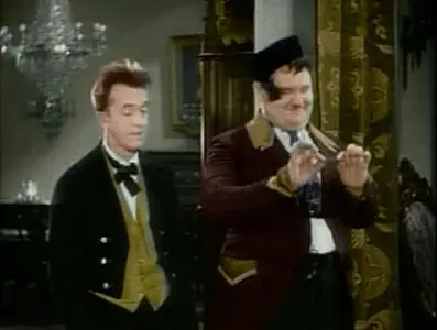 LAUREL & HARDY: Another Fine Mess (1930) - colored -