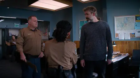 Murder in a Small Town S02E01