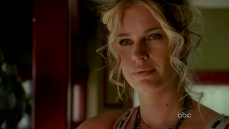 Eastwick S01E01 Pilot