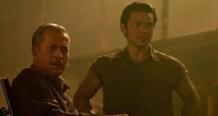 Ong-Bak - Nato per combattere (2003)