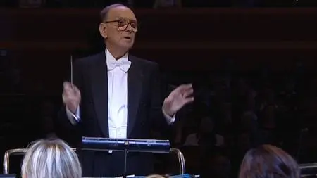 Ennio Morricone, Münchner Rundfunkorchester - Morricone conducts Morricone (2020/2004) [Blu-Ray]