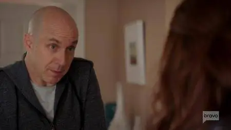 Girlfriends' Guide to Divorce S05E03