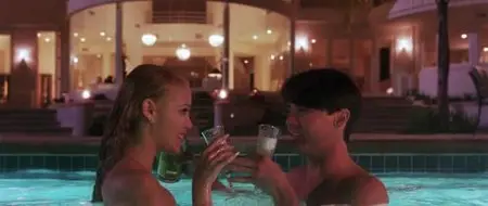 Showgirls (1995)