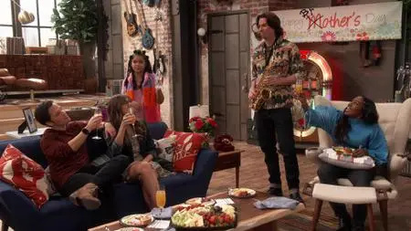 iCarly S02E05