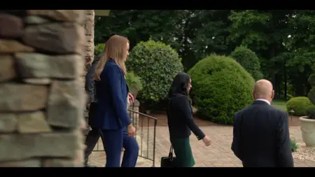 The Hunting Wives S01E05