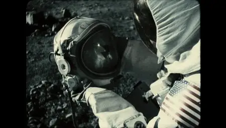 Apollo 18 (2011)