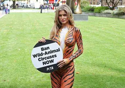 Bodypainted as a Tiger, Supermodel Joanna Krupa Calls for Ban on Animal Circuses