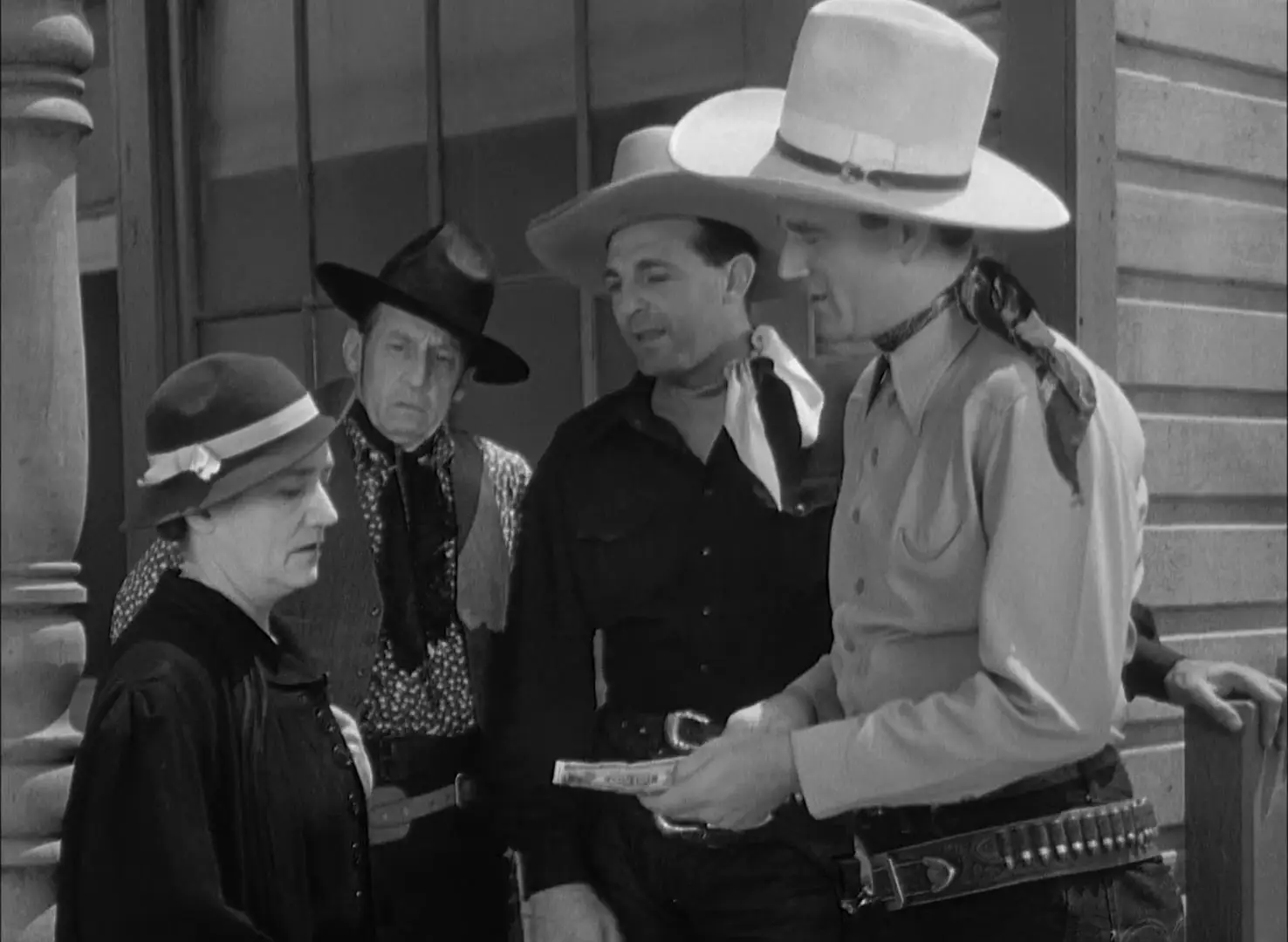 Wyoming Outlaw (1939) / AvaxHome